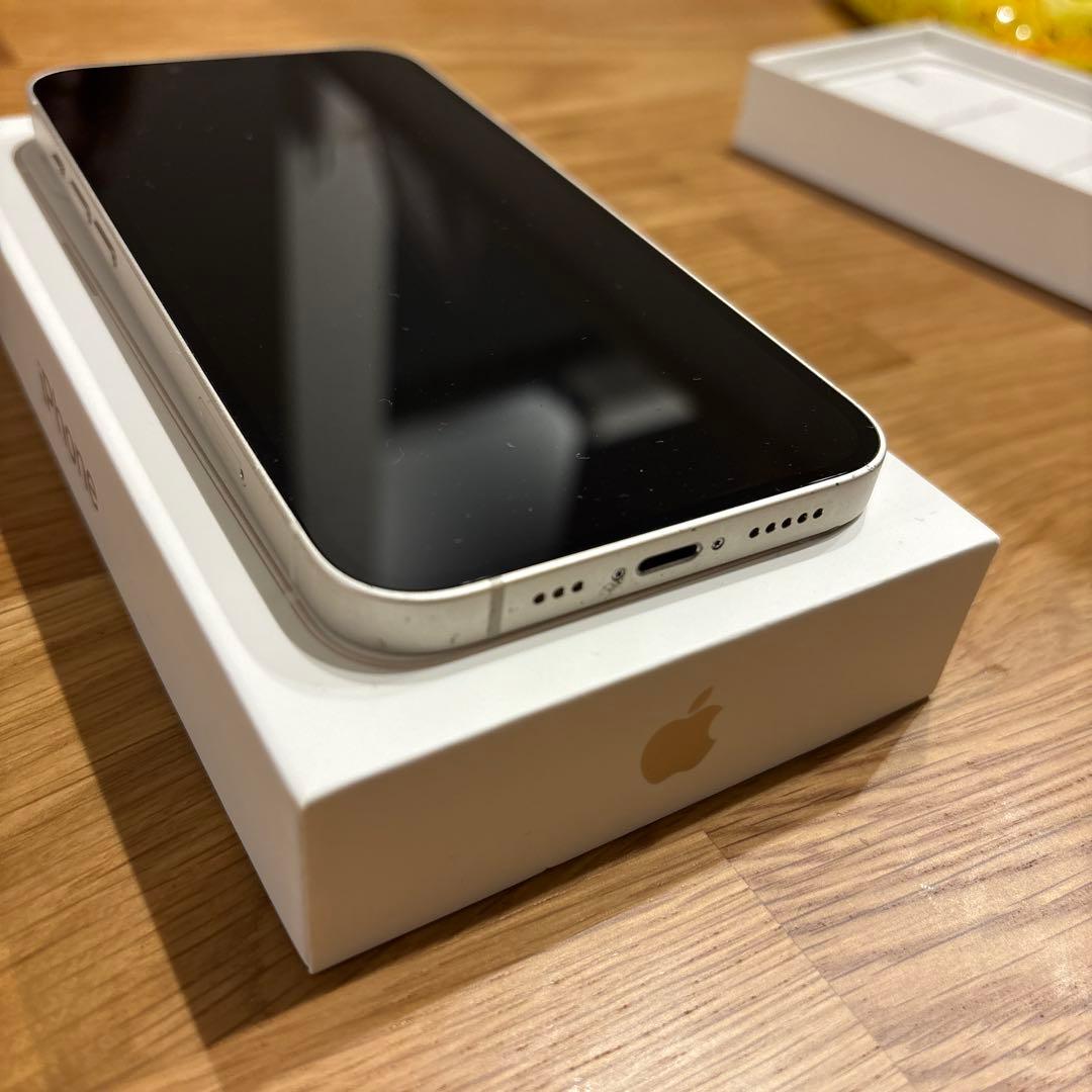 Apple iPhone 13 （スターライト）本体