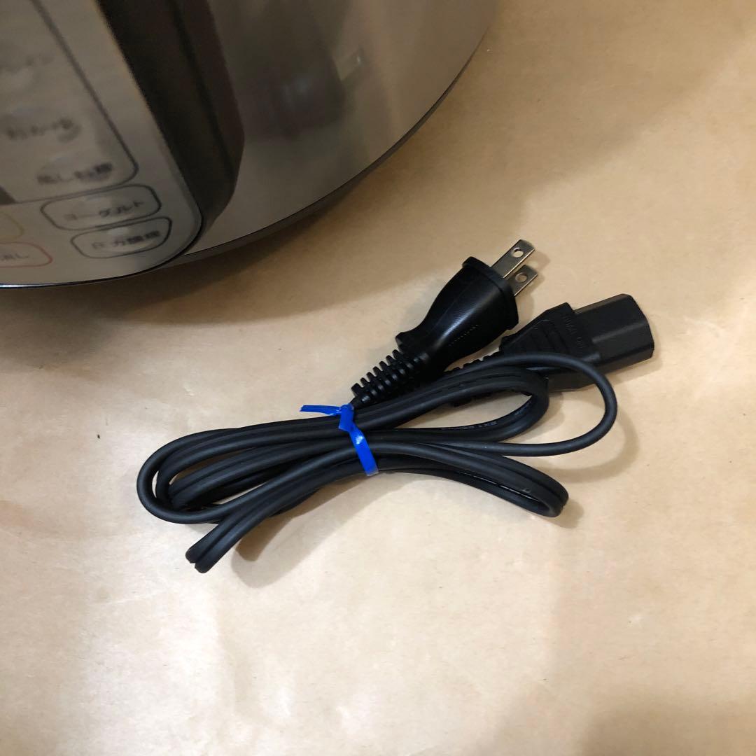 InstantPot Nova Plus 60 電気圧力鍋 5.7L