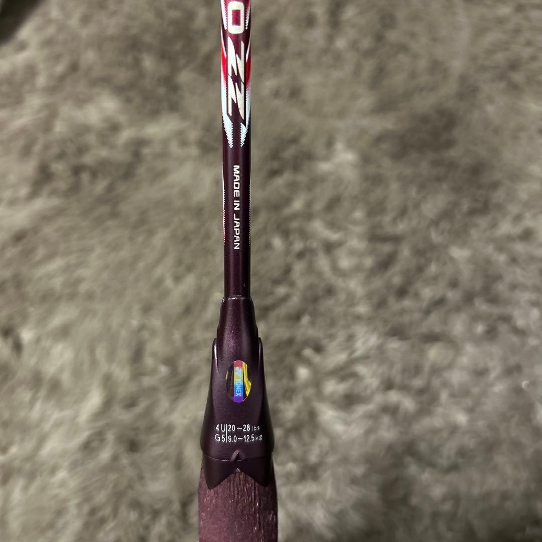 【良ジャンク】YONEX バドミントンラケット ASTROX100ZZ 4UG5