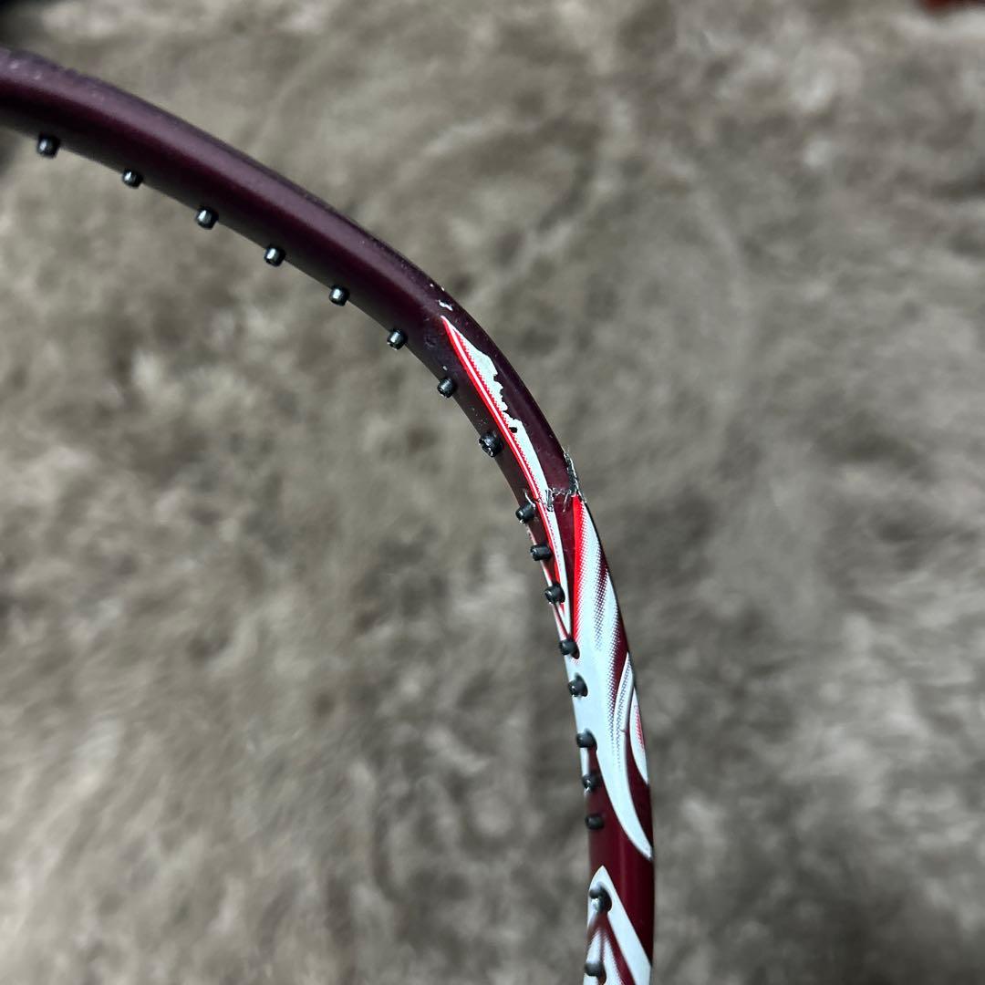 【良ジャンク】YONEX バドミントンラケット ASTROX100ZZ 4UG5