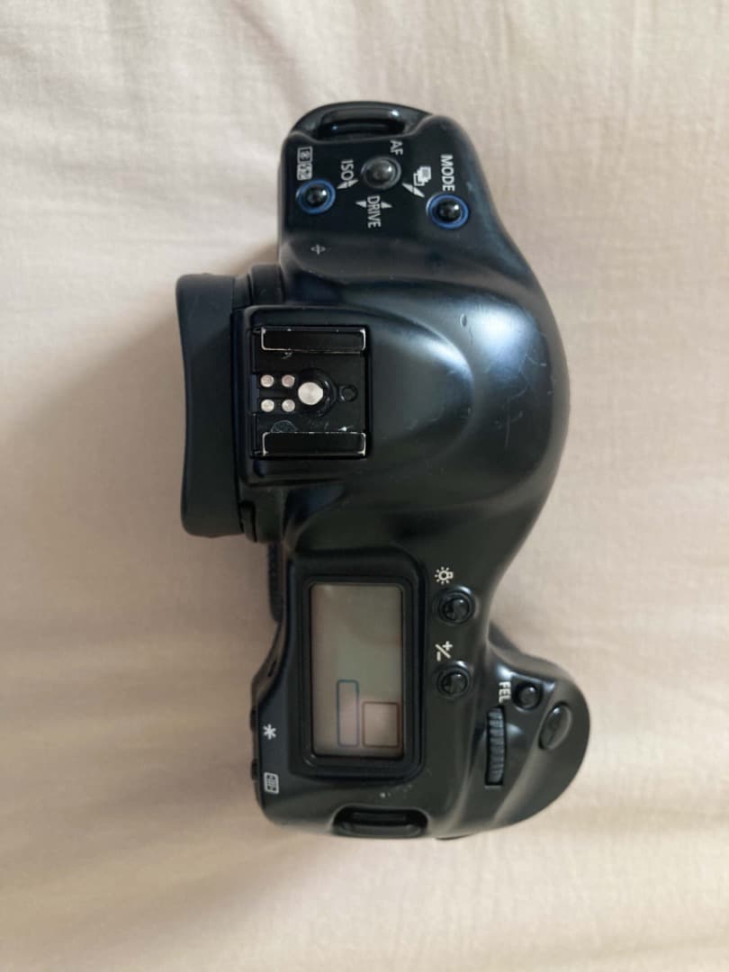 美品　＊Canon EOS-1V　フィルム一眼レフカメラ