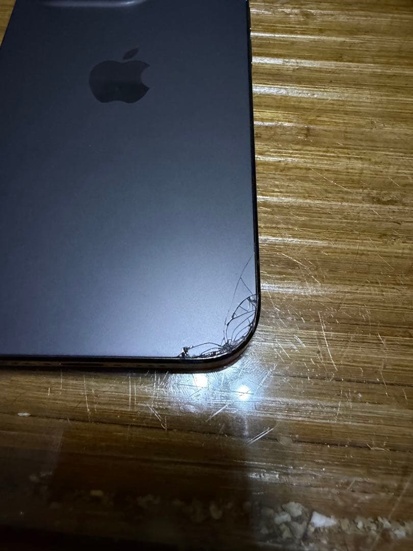 Apple iPhone 15Pro 本体 256GB SIMフリー