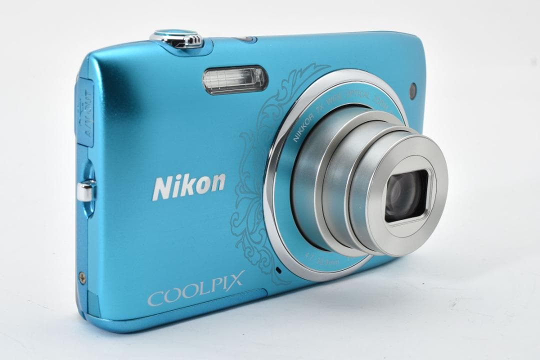 【お値下げ歓迎・ 美品 】ニコン　Nikon COOLPIX S3500 ブルー