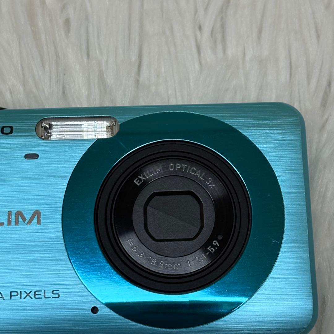 美品　CASIO カメラ　EX-Z90 充電器　ブルー　コンデジ　動作品