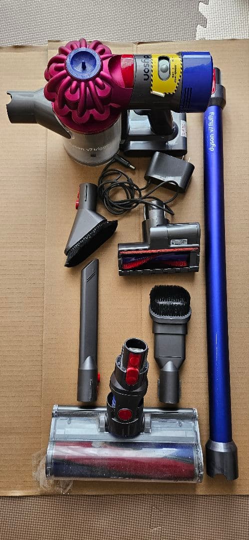 Dyson SV11 スティッククリーナー 本体