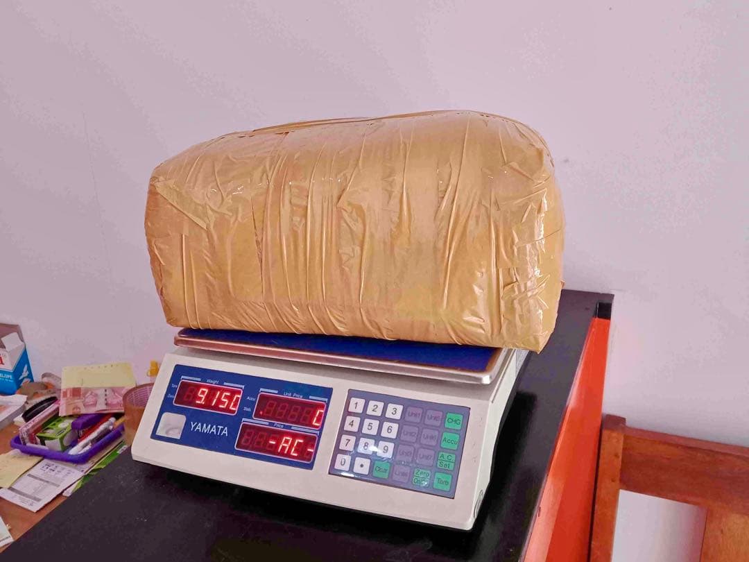 バリ島 クサンバの塩(完全天日塩)約10kg 【⚠️検品なし】ラストSALE‼️