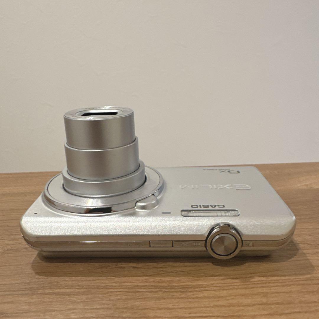 CASIO EXILIM EX-ZS29 シルバー