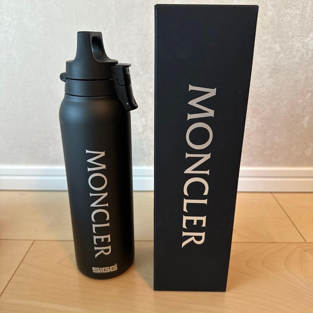 MONCLER 水筒
