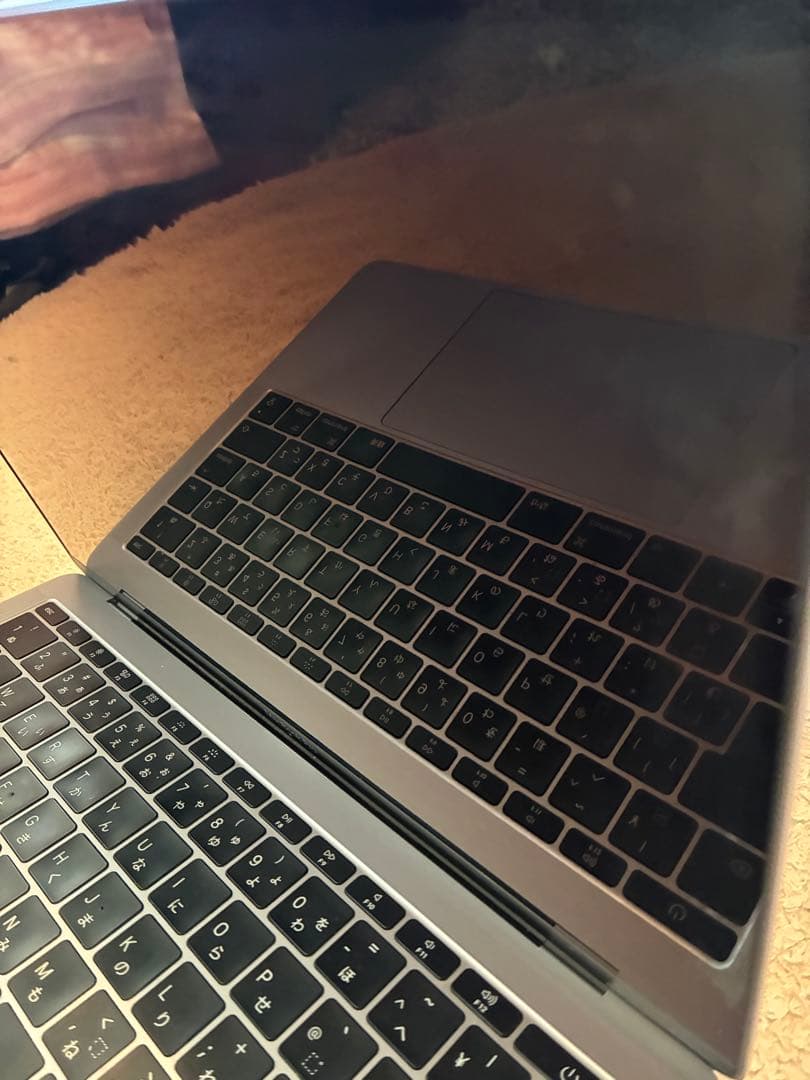【訳あり】MacBook Pro 13インチ / 8GB / 256GB