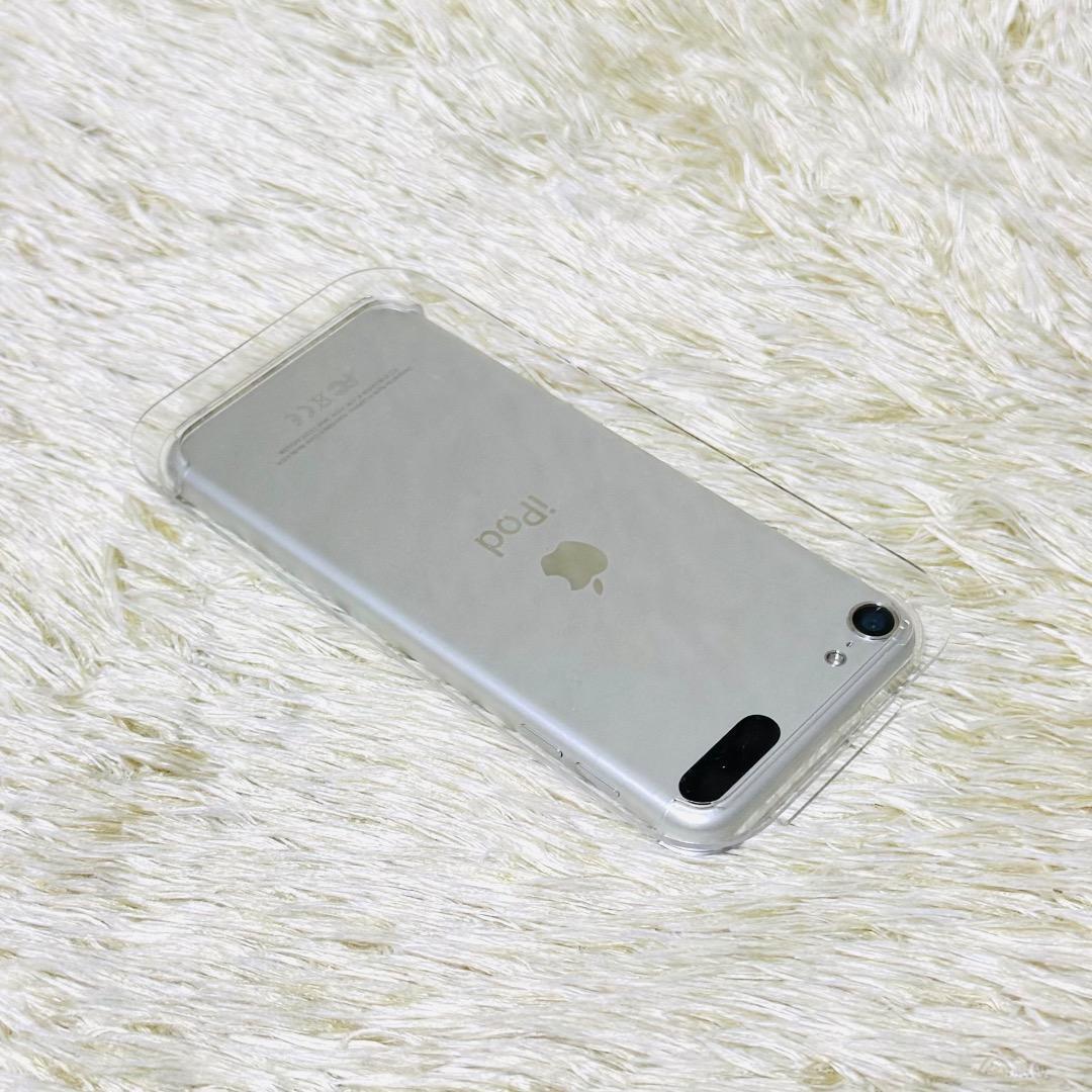 【未使用】 Apple iPod touch 32GB silver 第6世代
