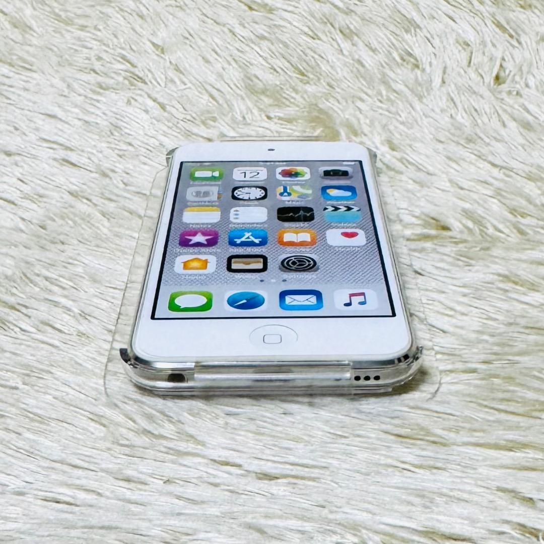 【未使用】 Apple iPod touch 32GB silver 第6世代