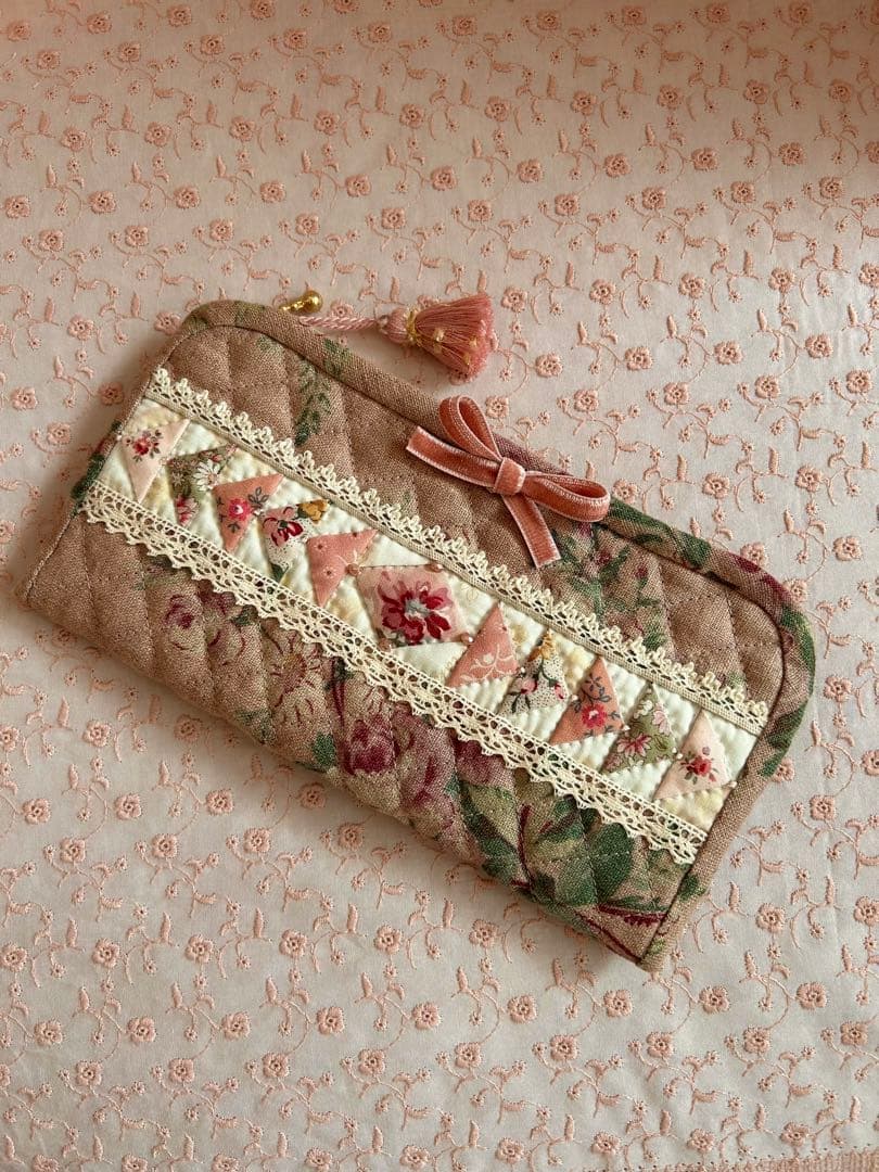 オリーブ様リクエスト　パッチワークの小物4種❤︎