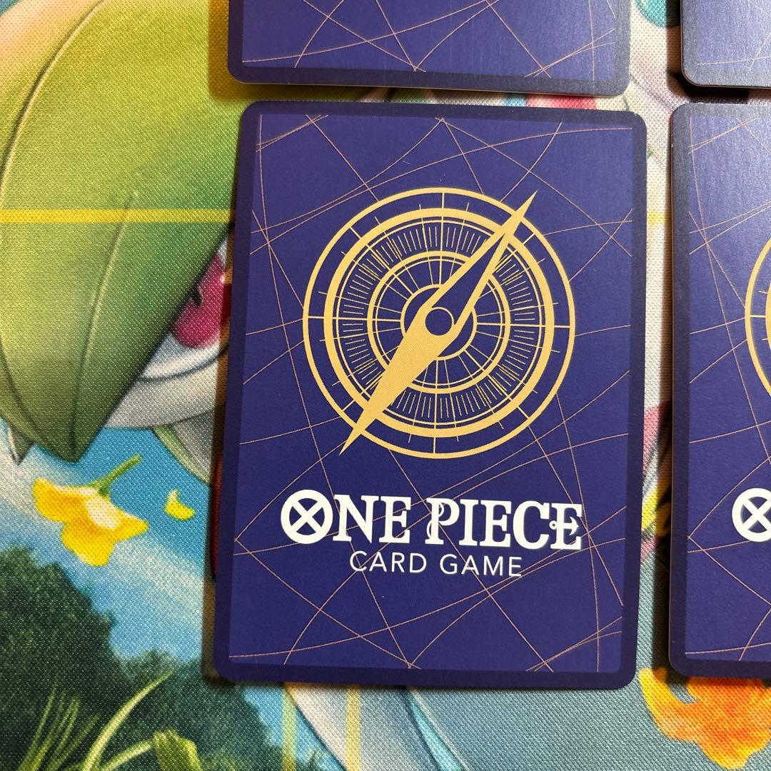 ワンピースカード　クイーン　フラッグシップ　4枚