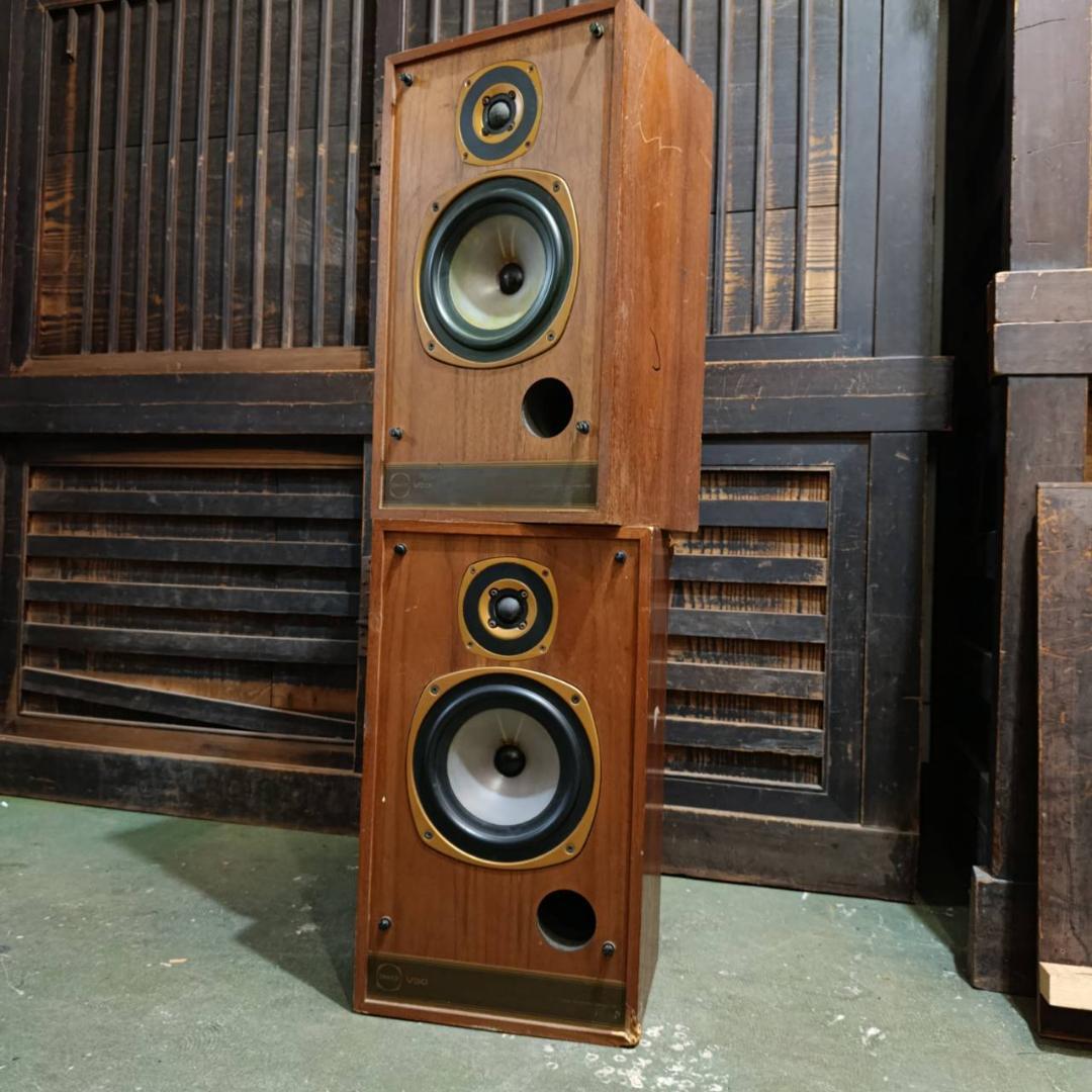 TANNOY V30 スピーカー ペア 音出し確認済 外装ダメージあり 現状品