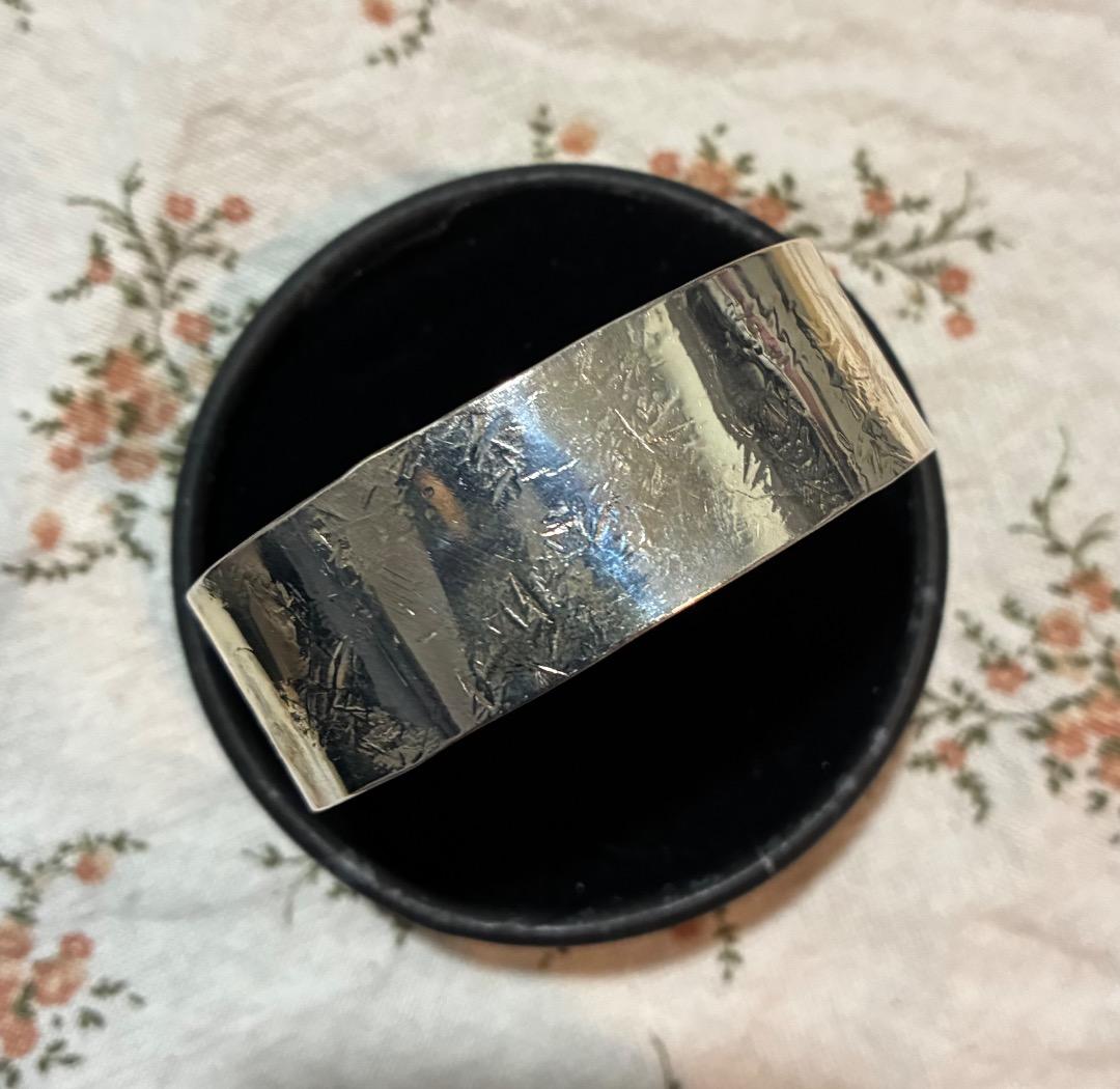 【美品】accessorys mau シルバーオープンバングル 2cm