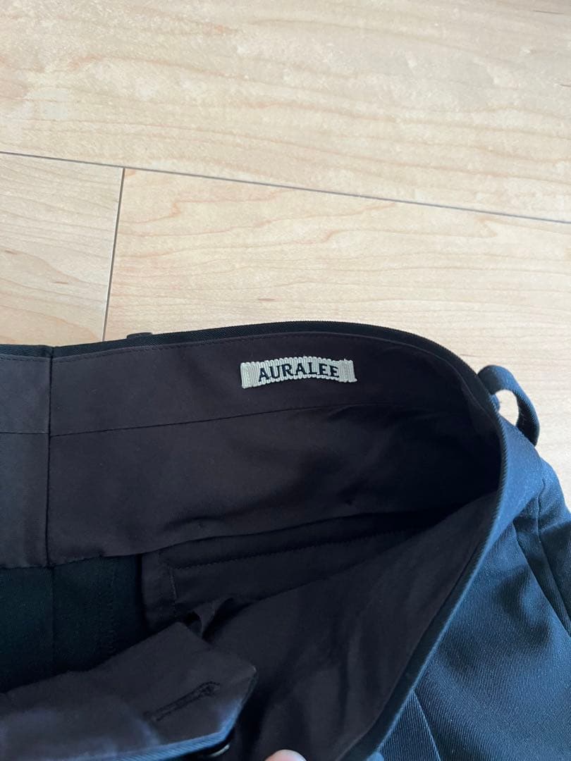 AURALEE 24SS ツータックスラックス