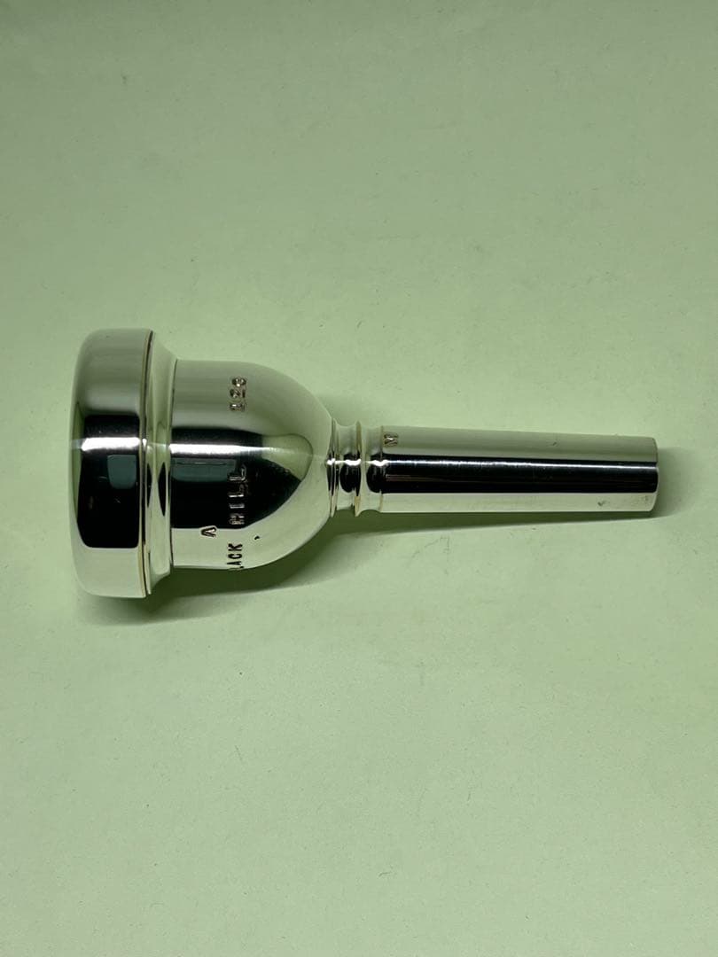 ブラックヒル　トロンボーンマウスピース　１２C