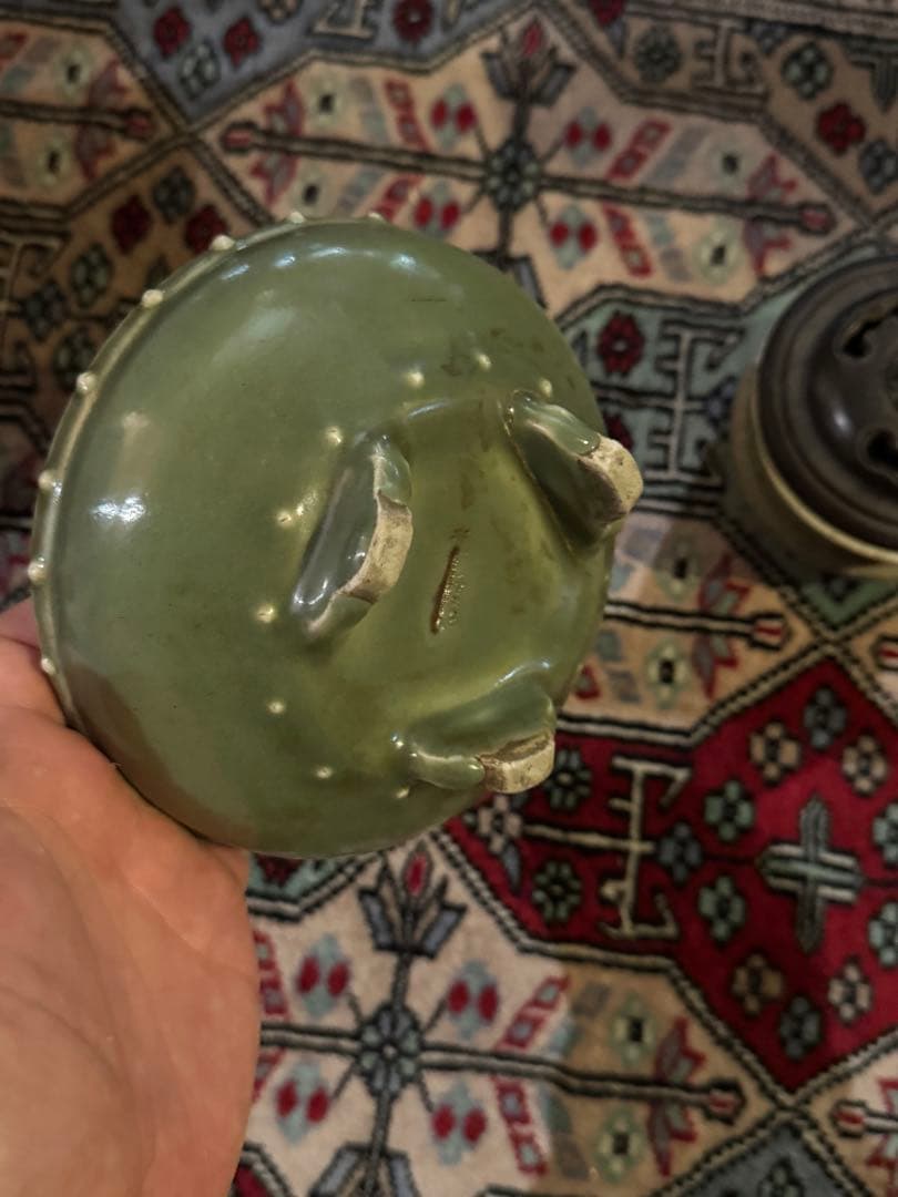 ‼️水芙蓉‼️早速半額→更に半額‼️リサイクルFORT‼️中国の青磁で三つ足香炉‼️