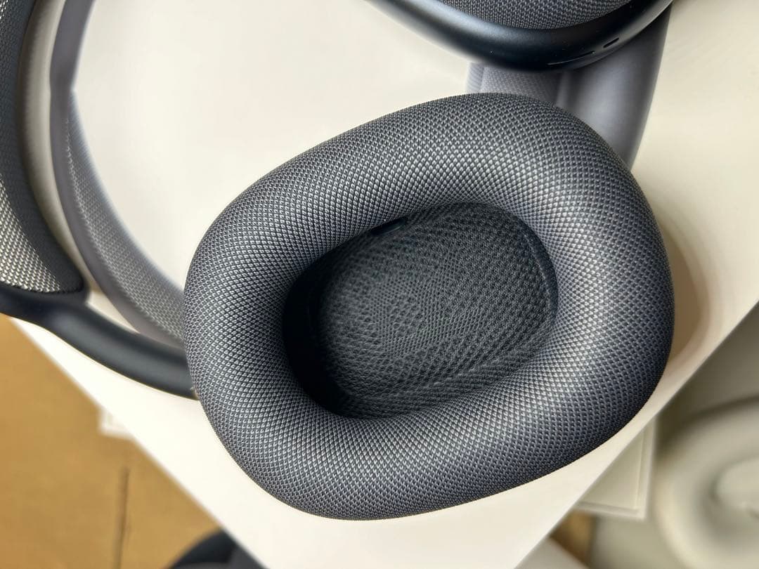 Apple AirPods Max ミッドナイト