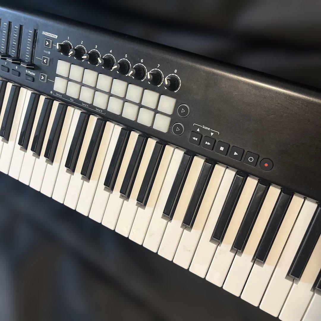【値下げしました】Novation Launchkey 61 MK2