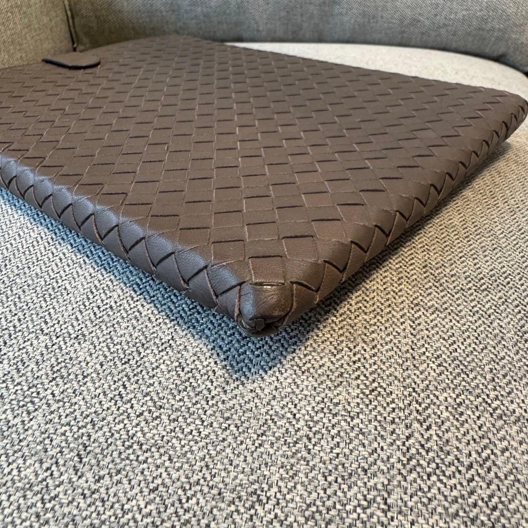 ボッテガ ヴェネタ イントレチャート iPad タブレットケース ブラウン