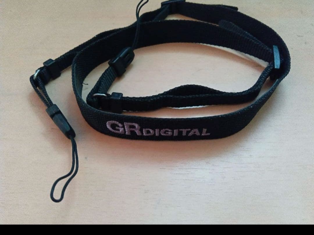 デジタルカメラ RCIOH GR DIGITAL 3