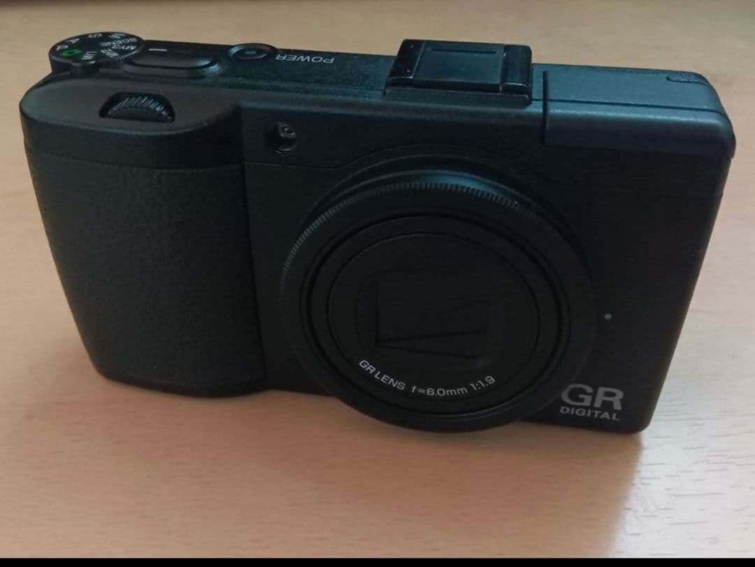 デジタルカメラ RCIOH GR DIGITAL 3