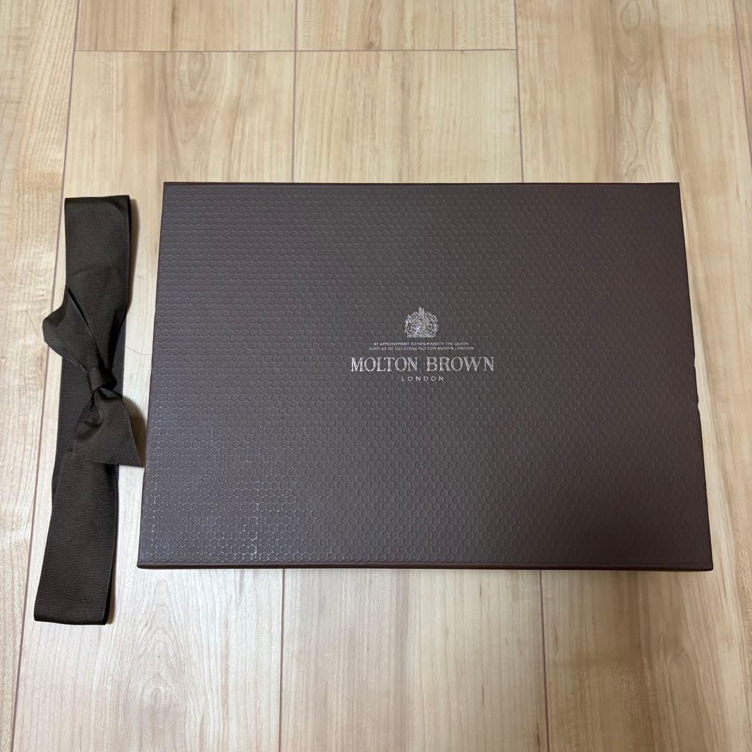 【美品】MOLTON BROWN スエードオリス コレクション ヘアミストセット