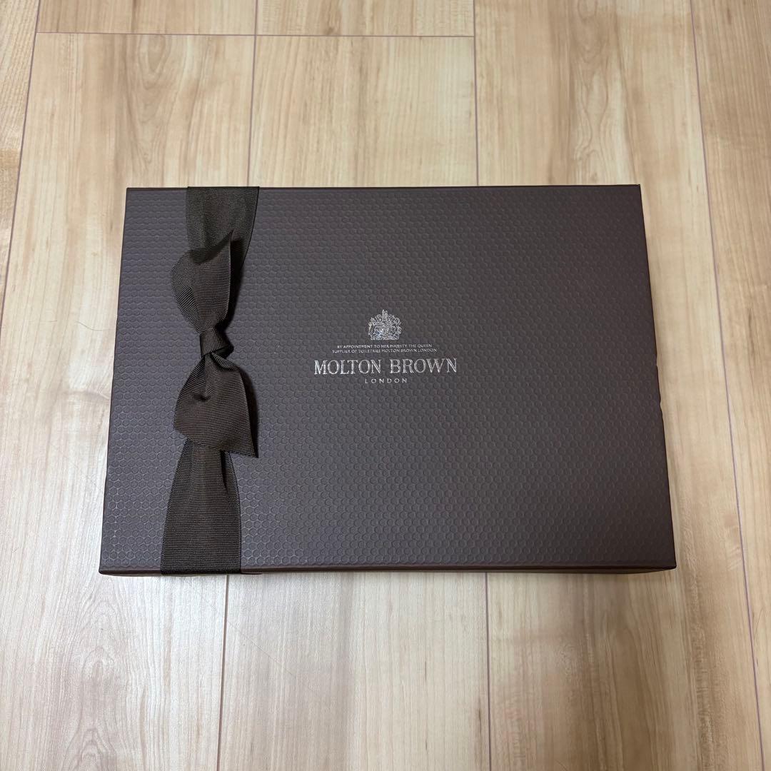 【美品】MOLTON BROWN スエードオリス コレクション ヘアミストセット