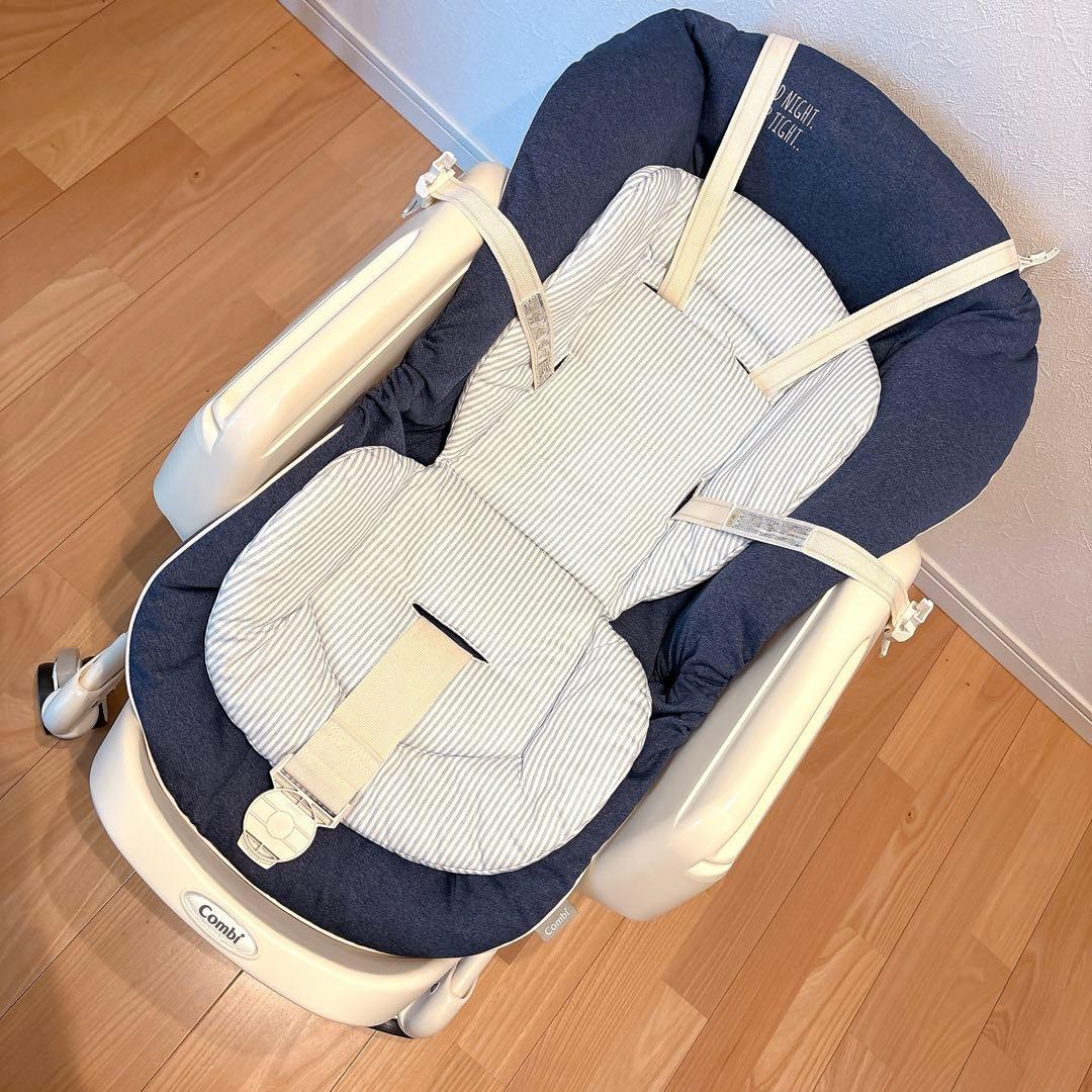 コンビ　電動ハイローチェア　ネムリラ4キャス　AUTO SWING combi