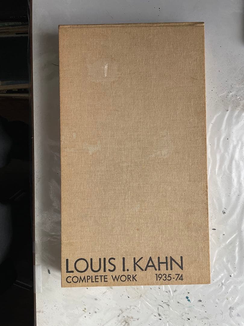 洋書 LOUIS I.KAHN COMPLETE WORK. 1935-74