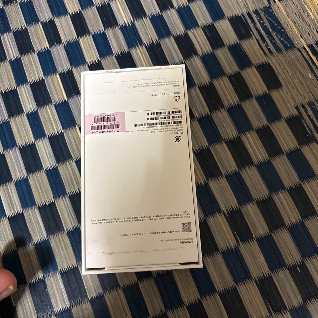 Apple iPhone16eホワイト 本体 箱付き