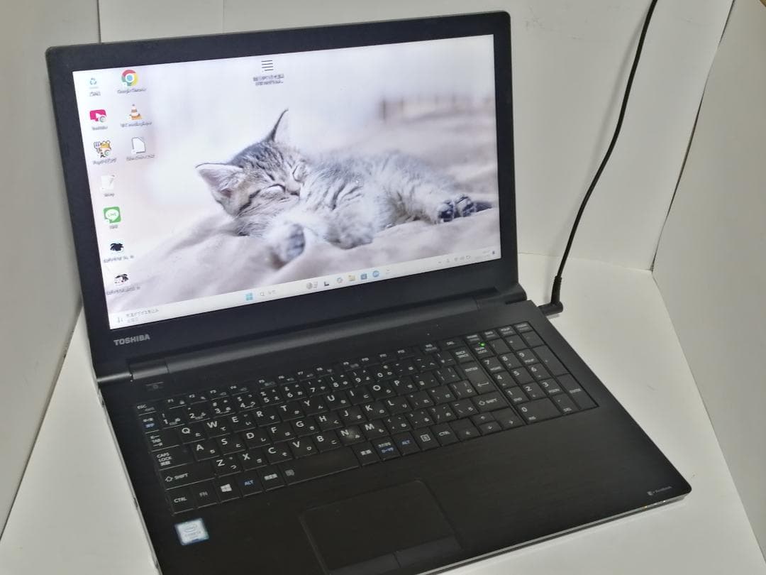 A015Windows11ノートパソコン メモリ8GB爆速SSDoffice互換