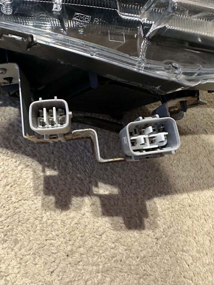 ヴォクシー 80 前期 純正 ヘッドライト