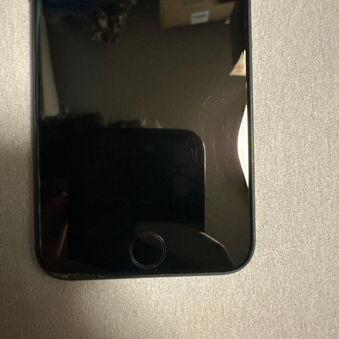 iPhone SE 3 第3世代 64GB SiMフリー