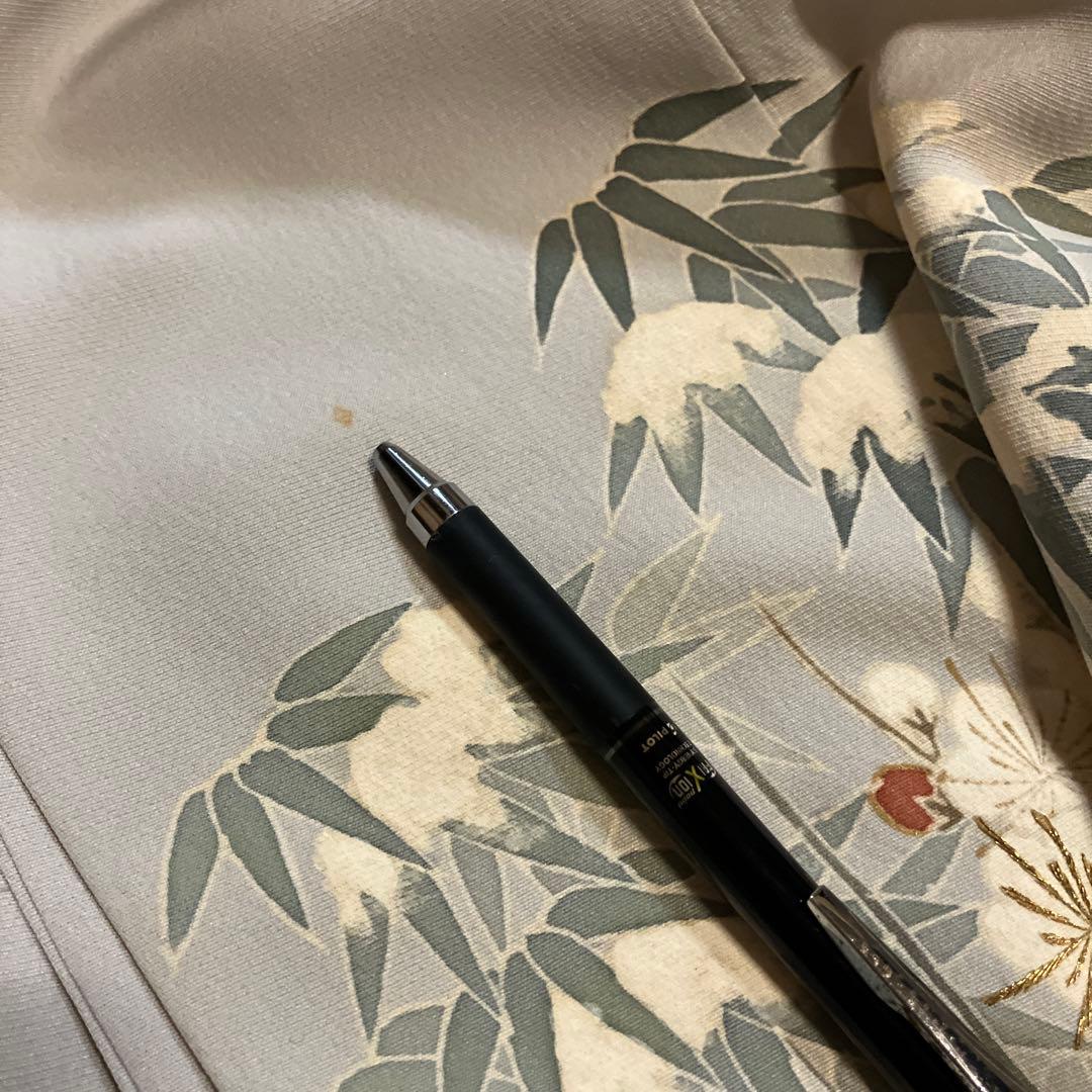 m*c様 皇室献上作家、熊谷慶雲作 グレー 雪の中の梅の花 付け下げ三つ紋いり