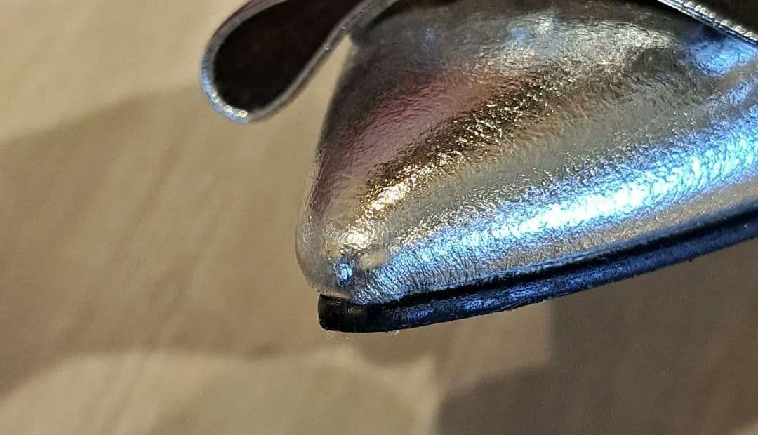 【人気完売】【美品】OHGA シルバー ポインテッドトゥ ミュール