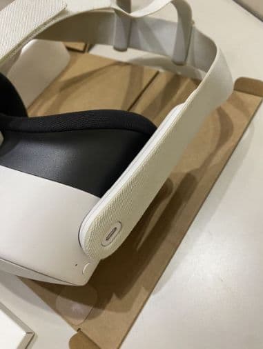  Quest 3S 128GB 充電ケーブルなし【EG4081】