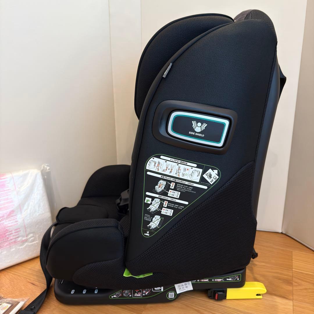 【美品】Aprica ISOFIX フォームフィットセーフティープラス AB