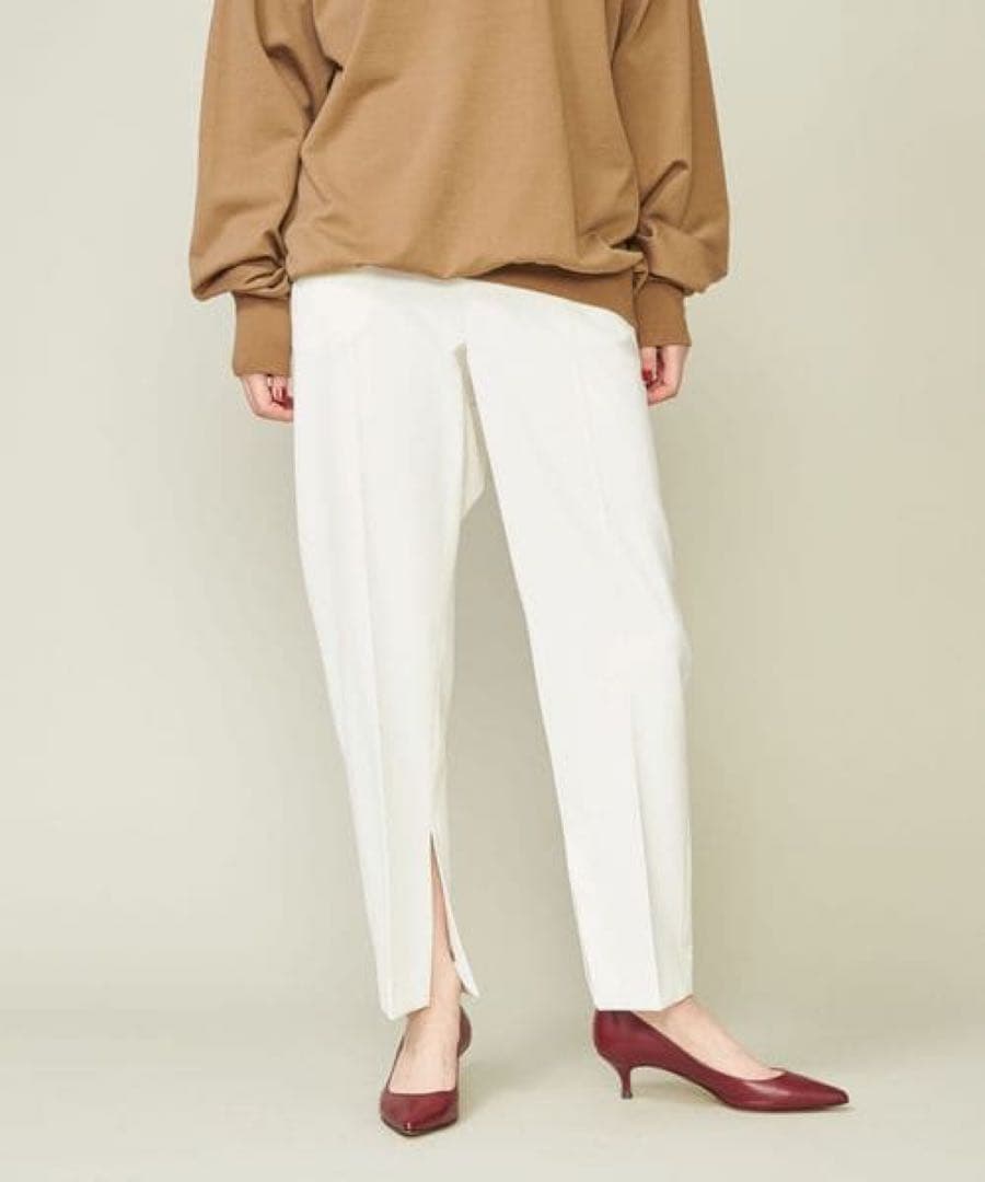 ＜conte＞スリット テーパードパンツ　White
