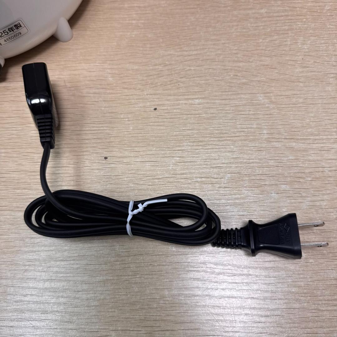 ★未使用　象印　スチーム式加湿器　EE-RU50-WA　2025年製