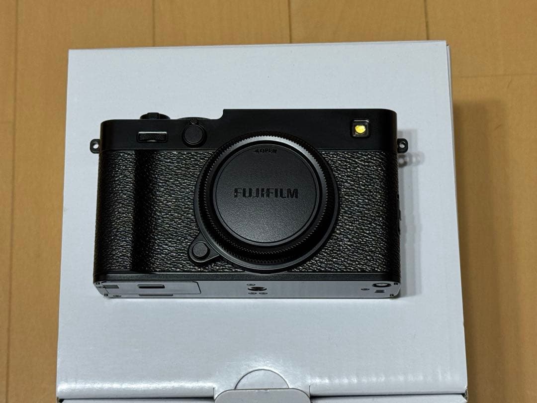 沼沼の沼様　FUJIFILM X-E5 ミラーレス一眼 ブラック