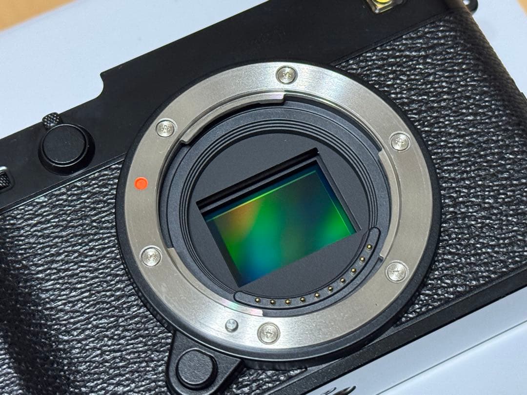 沼沼の沼様　FUJIFILM X-E5 ミラーレス一眼 ブラック