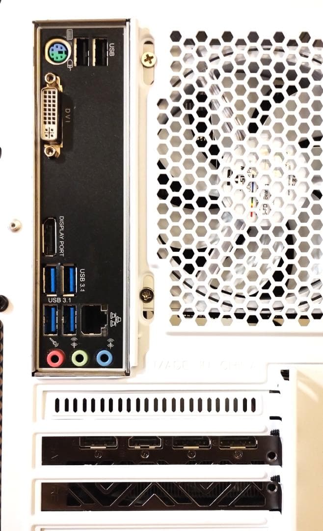 ゲーミングPC/Core i7 8700K/RX5600XT/メモリ32GB