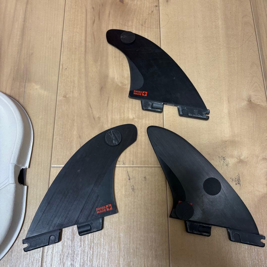 FCS2 H4 スイス製 3フィン M ミディアム