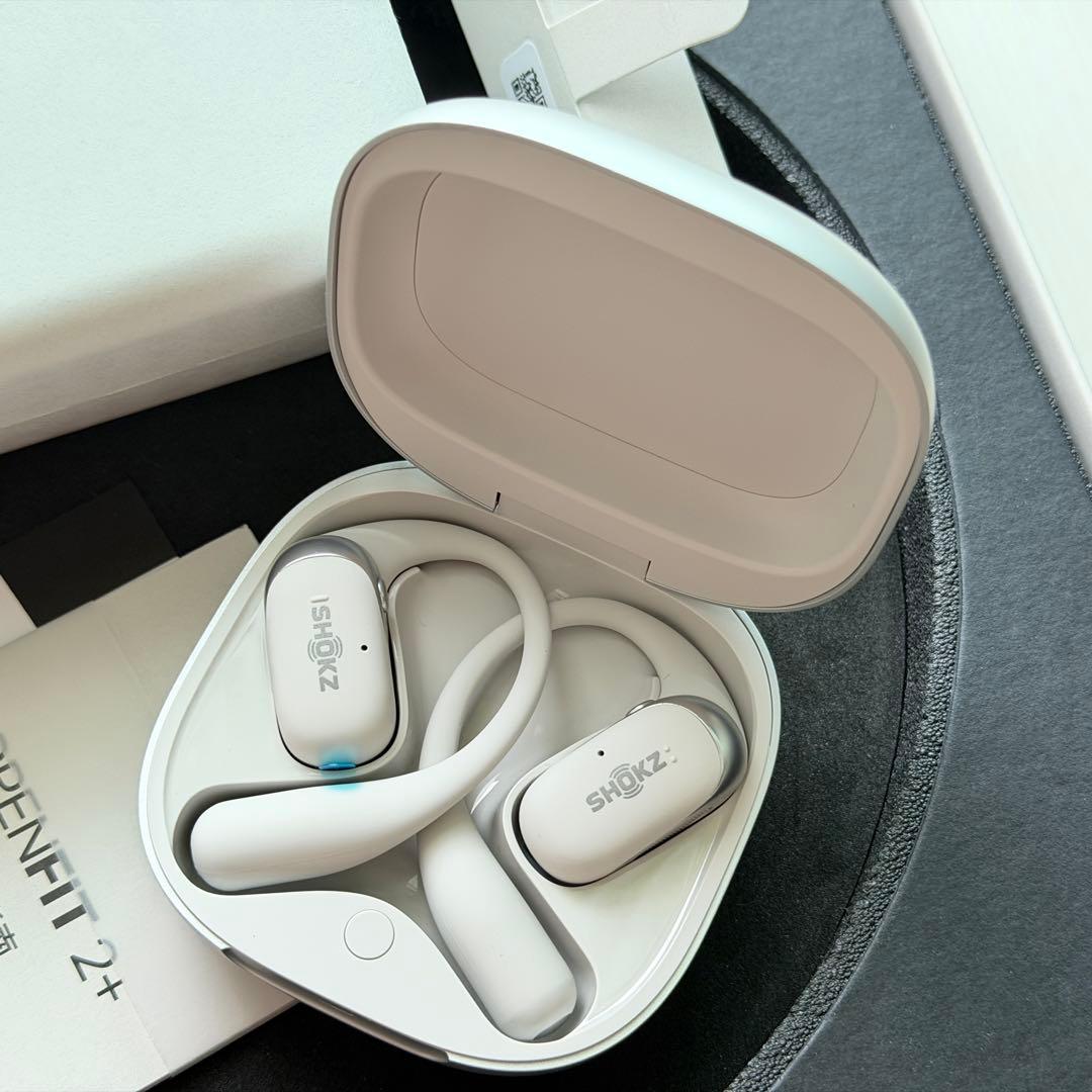 【新品同様】Shokz OpenFit 2+ オープンイヤー ワイヤレス充電対応