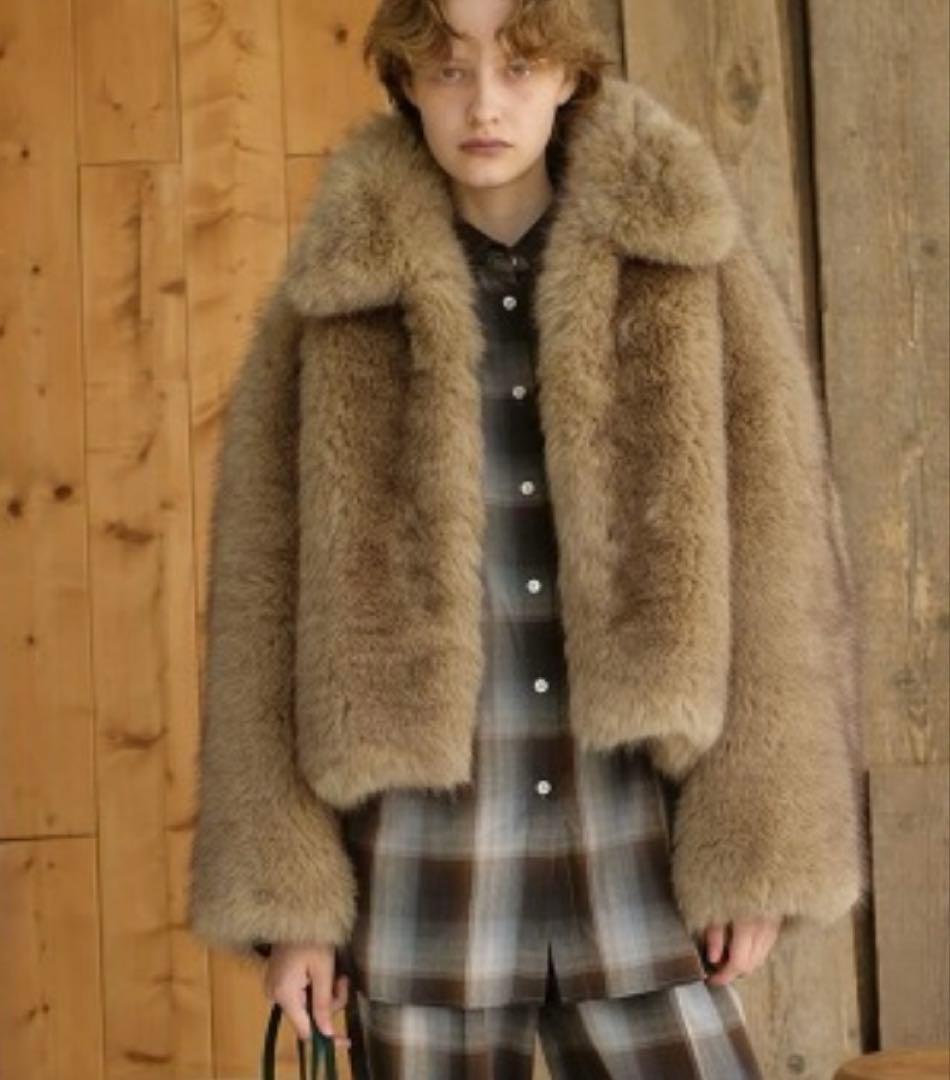 ジャケット・アウター leinwande Egg Fur Coat