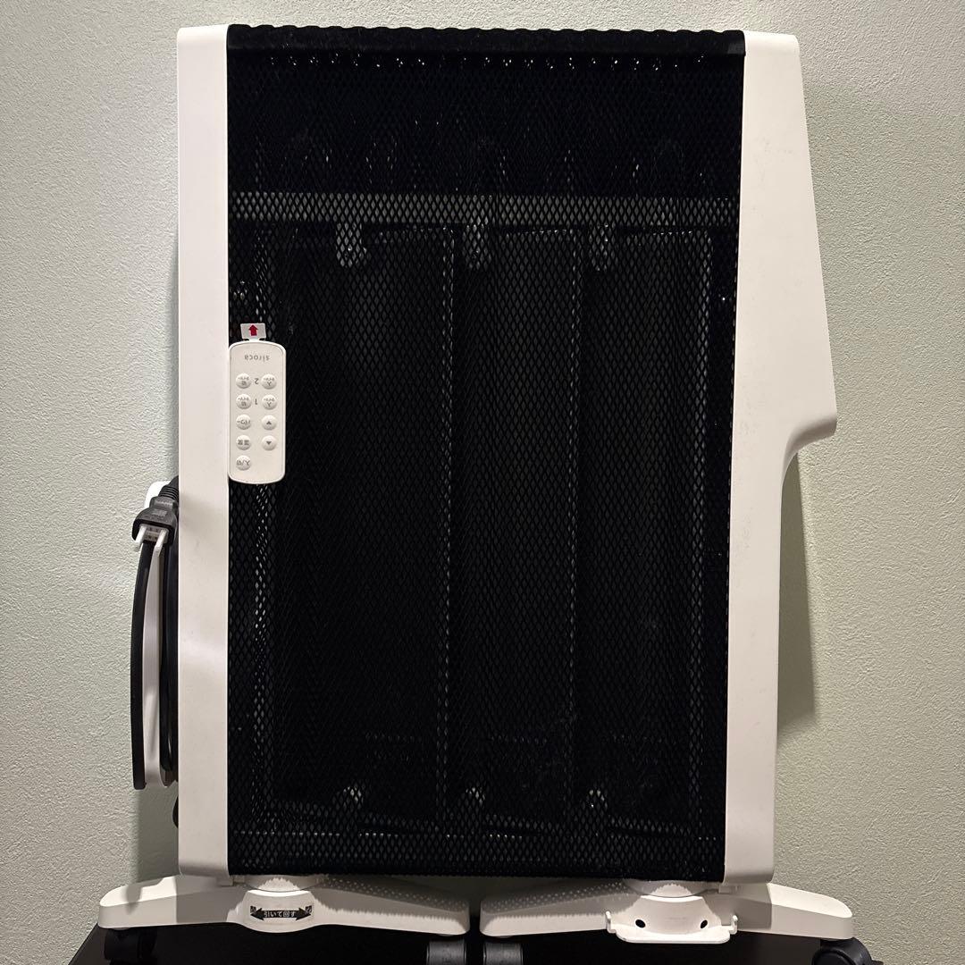 即発送☆新品☆シロカ☆遠赤軽量ヒーターかるポカ☆SN-M251ホワイト