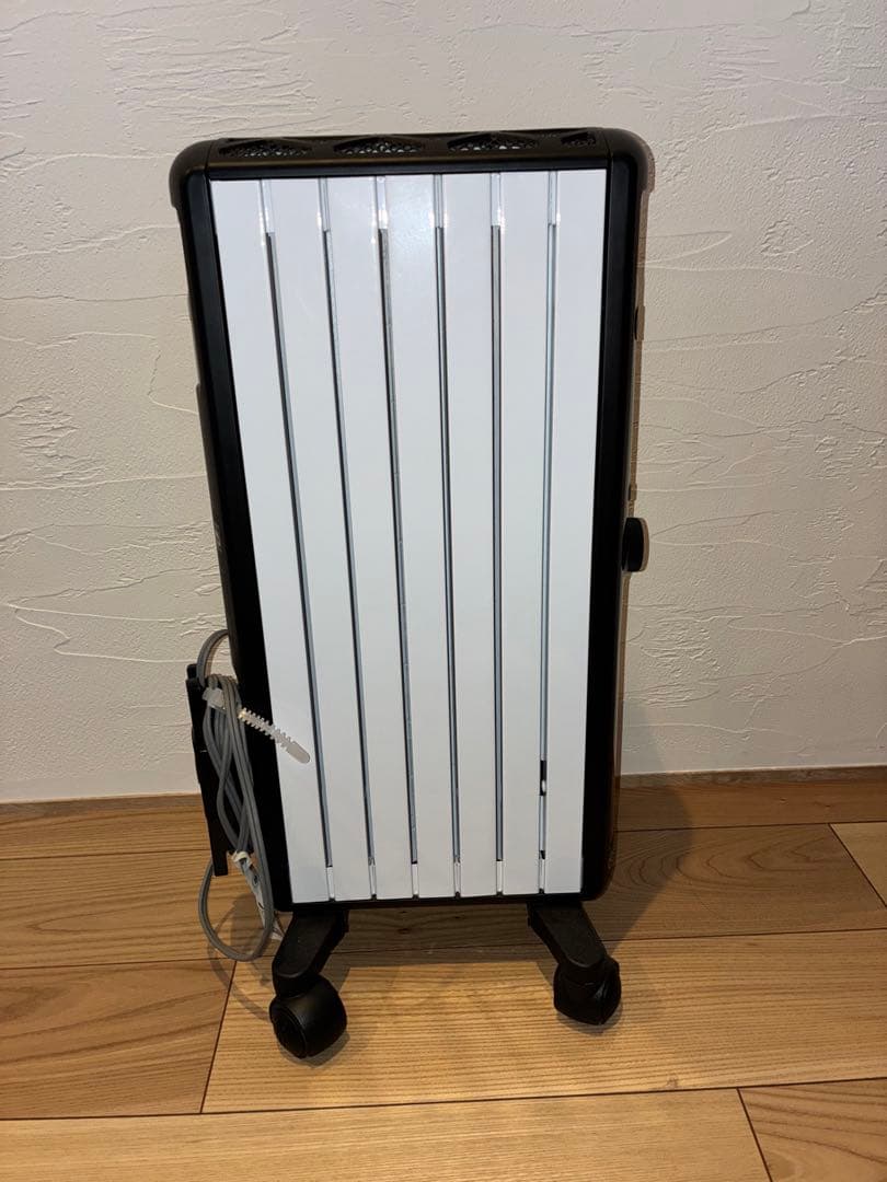 デロンギ オイルヒーター MDHU09-BK