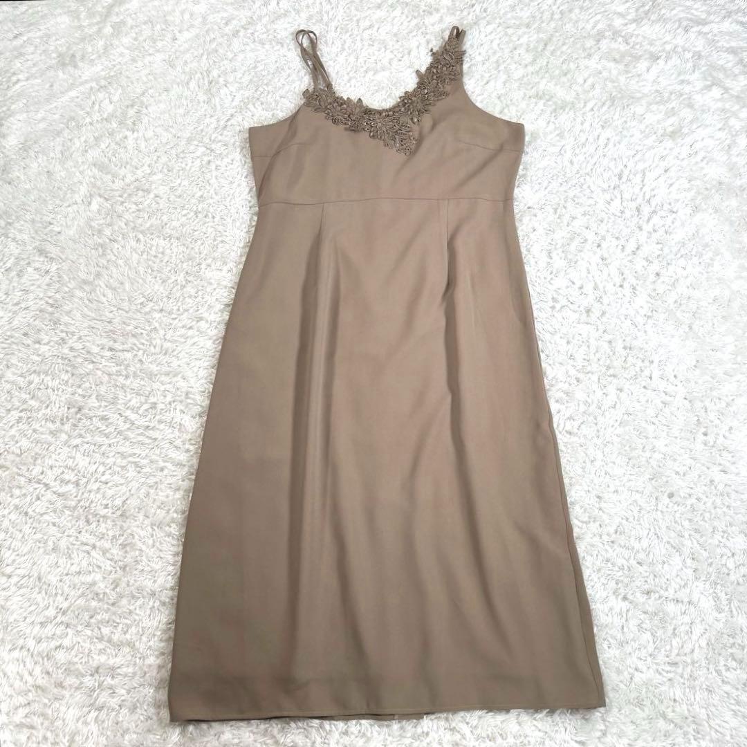 【2Way・大きいサイズ 3L】　カラルス　パーティードレス　刺繍　チュール